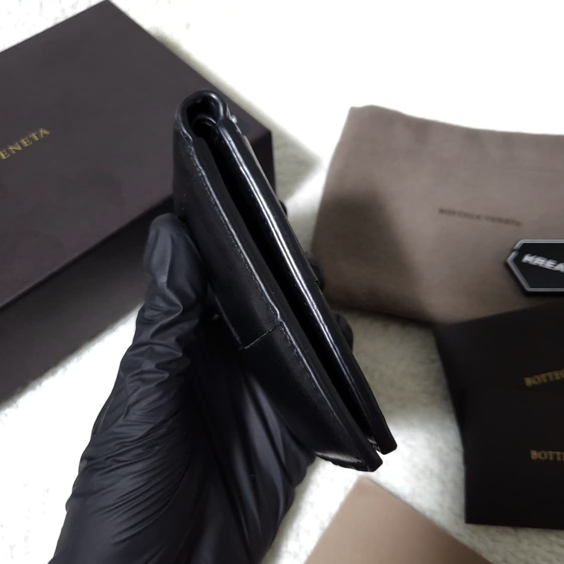 [신형/크림판] 보테가베네타 카세트 반지갑  상품이미지6