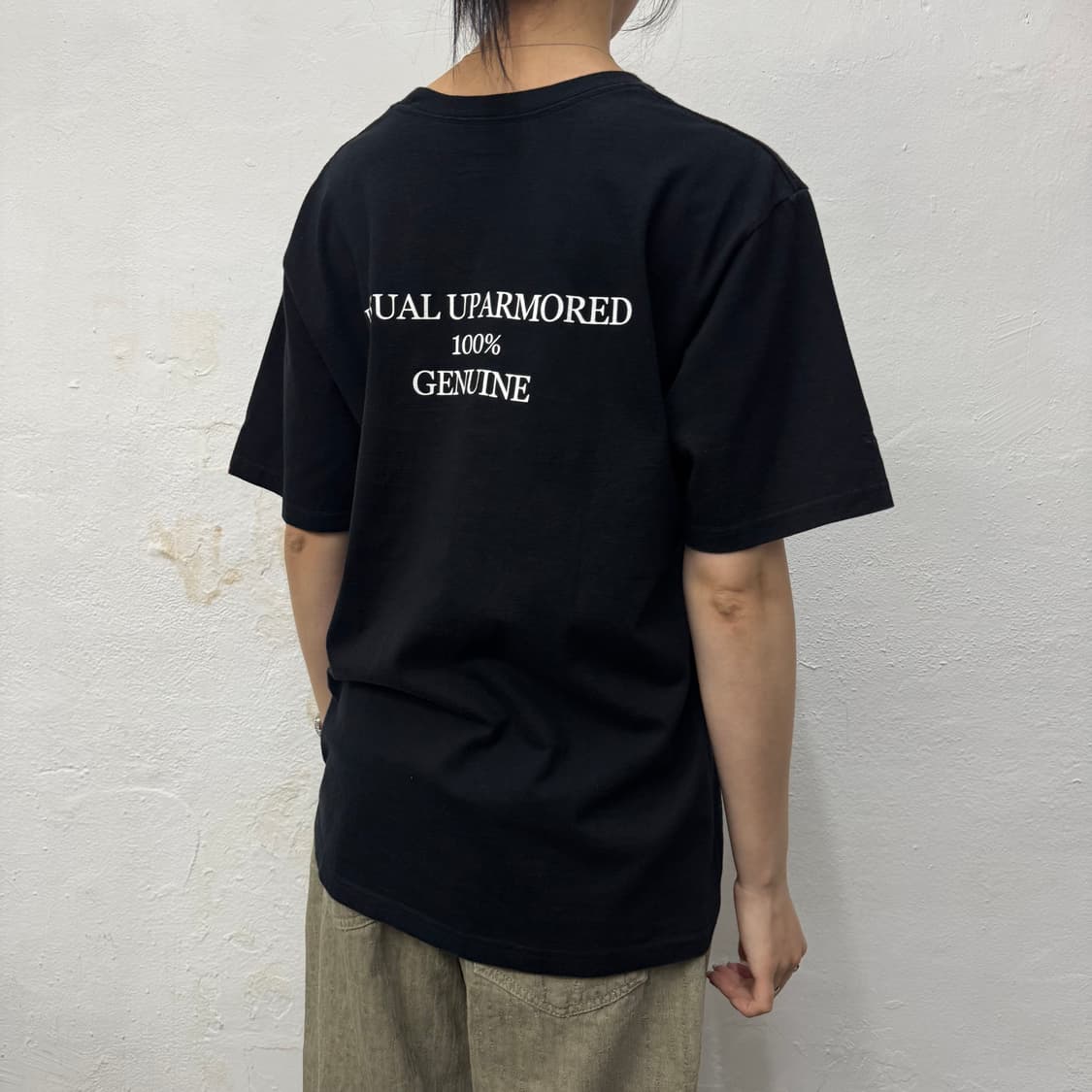 더블탭스 16ss 블랙컬러 비주얼업아머드 양면 프린팅 코튼 크루넥 반팔 상품이미지2