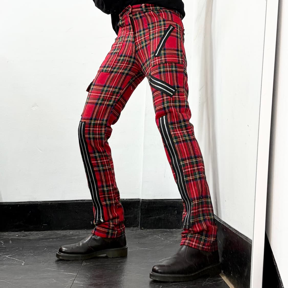 Tiger of London 멀티지퍼 타탄체크 펑크 팬츠 상품이미지2