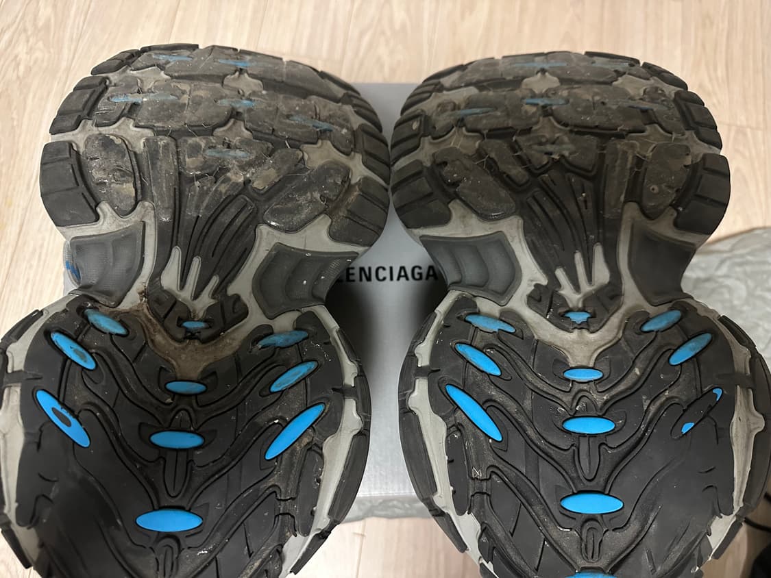 [42] 발렌시아가 10xl 스니커즈 런웨이 상품이미지6