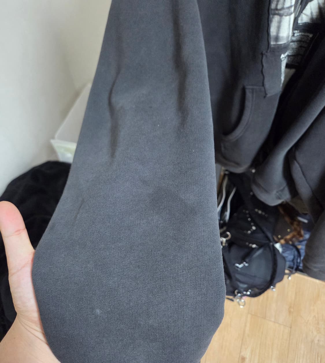 L) erd artist defends assemblage hoodie 상품이미지8