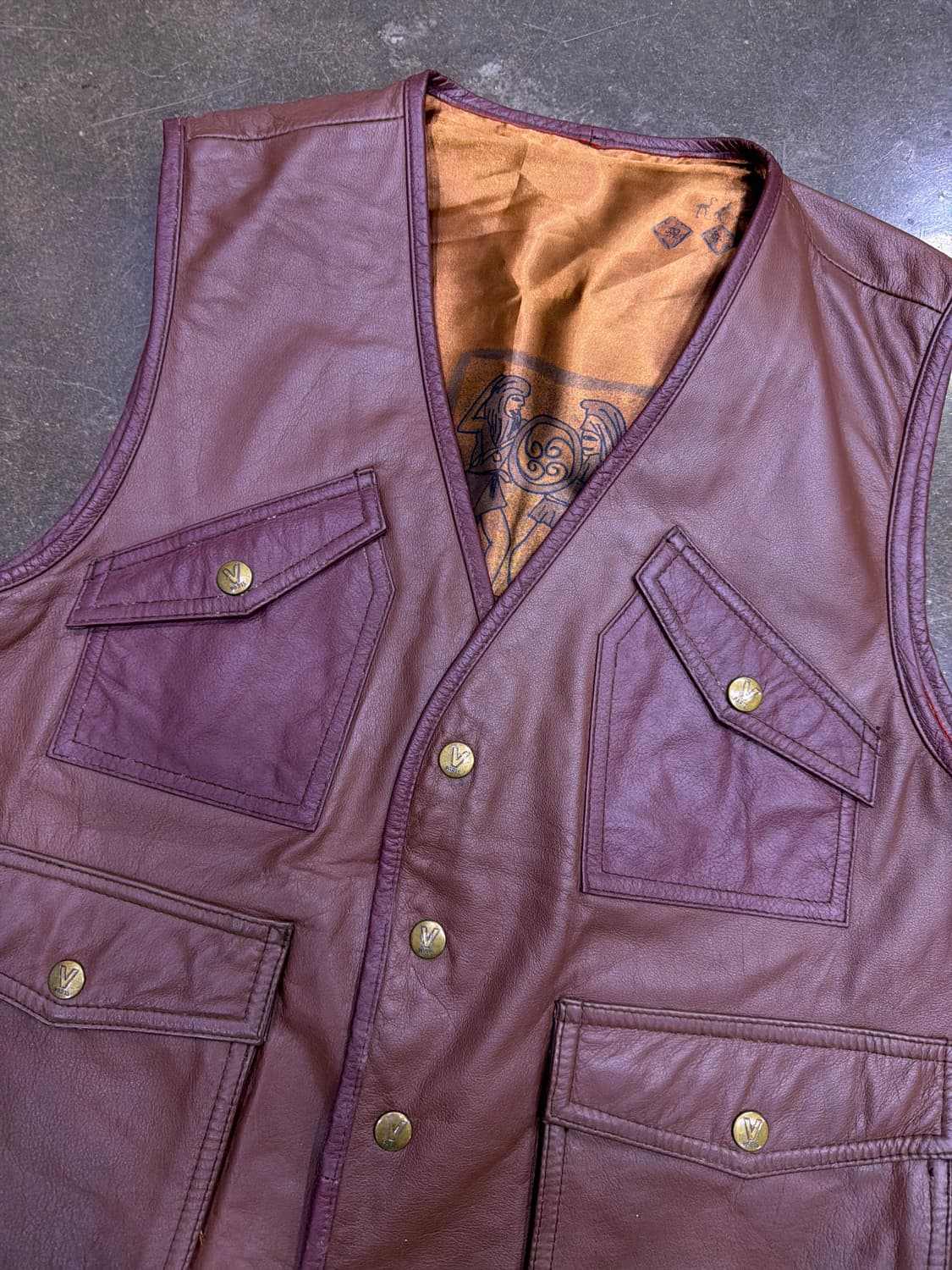 V 파리스 빈티지 멀티포켓 소가죽 버건디 베스트 조끼 L 상품이미지3