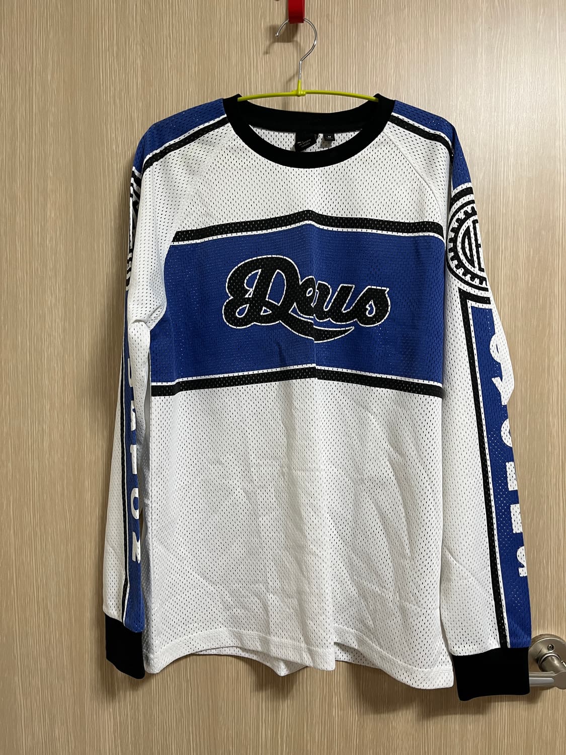 데우스 모토져지 M사이즈 상품이미지1