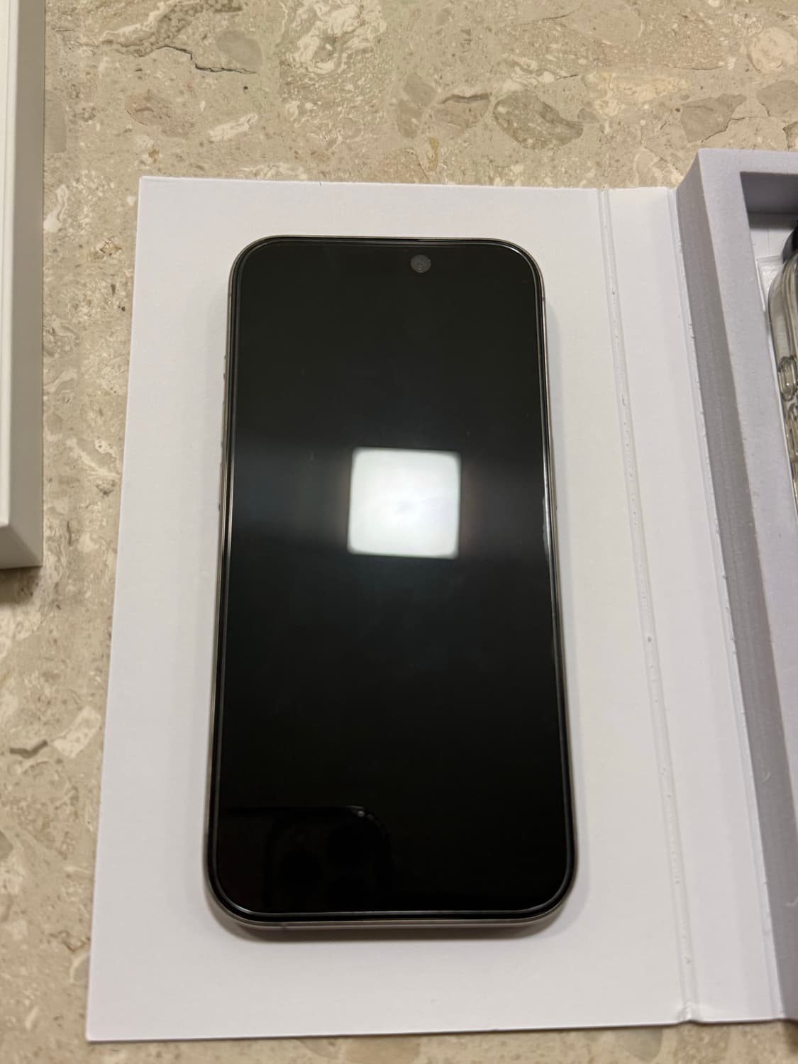 아이폰 15프로 128기가 네추럴 티타늄 상품이미지5