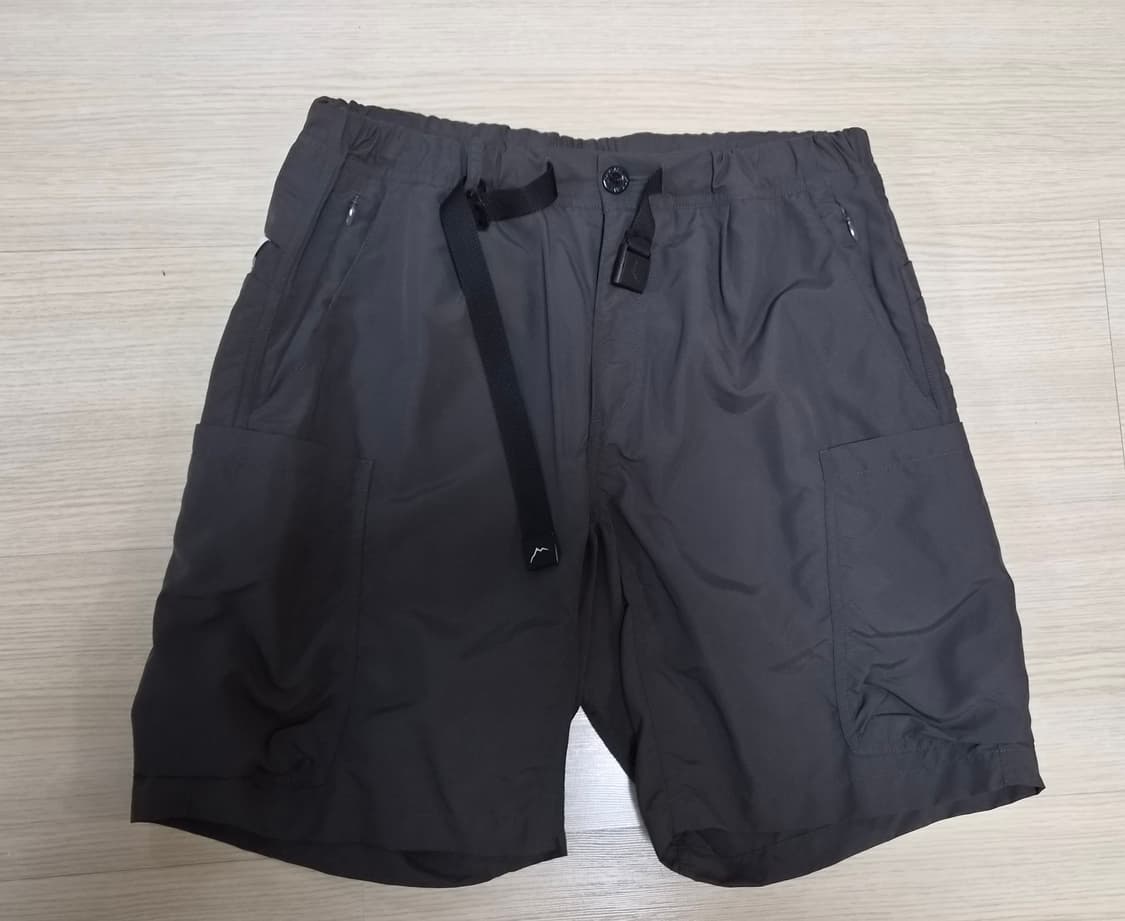 케일 멀티포켓 쇼츠 그레이 컬러 상품이미지1