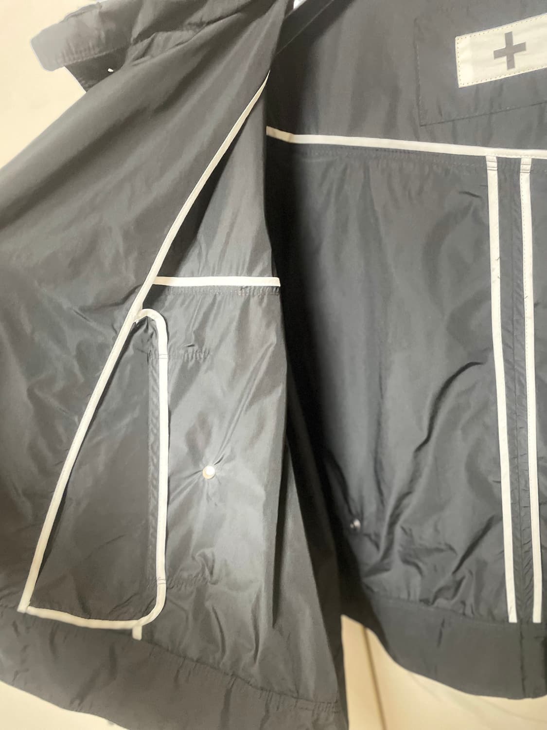 KUHO 구호 여성 블랙 바람막이 점퍼 55 상품이미지8