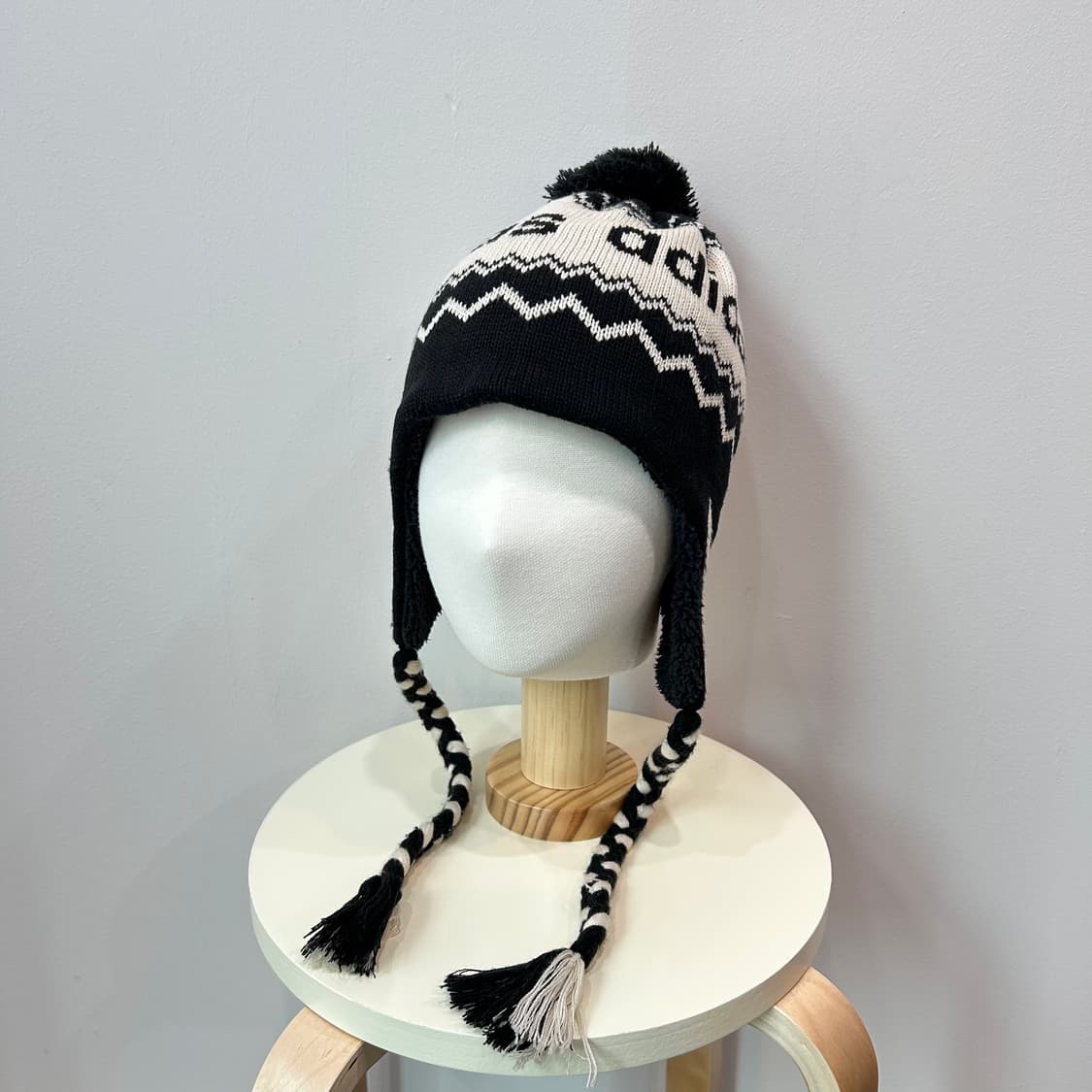 아디다스 이어플랩 폼 비니 상품이미지7