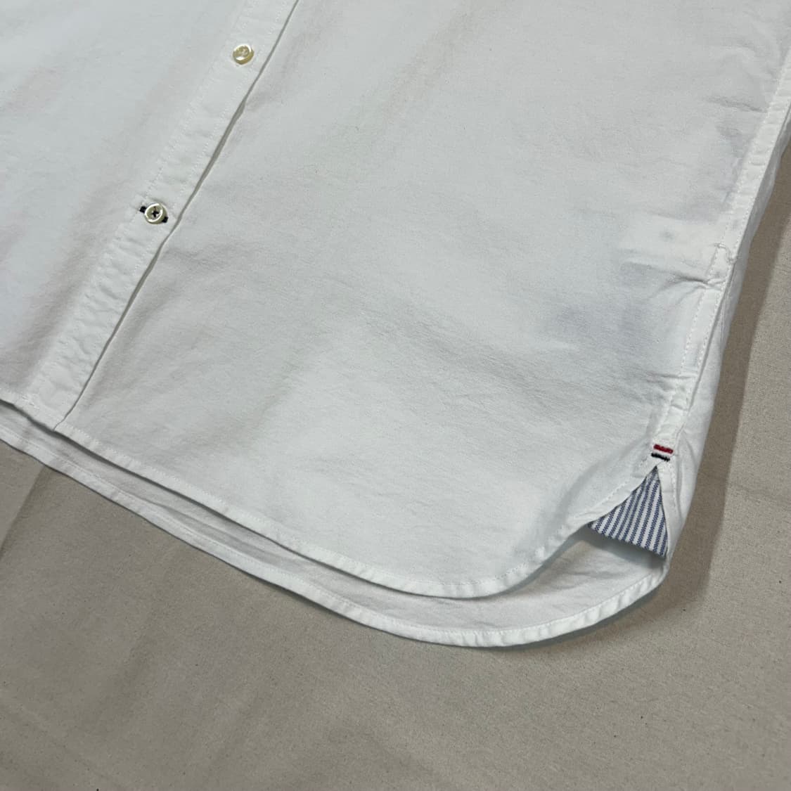 XL) 타미힐피거 화이트 반팔 옥스포드 셔츠 상품이미지4