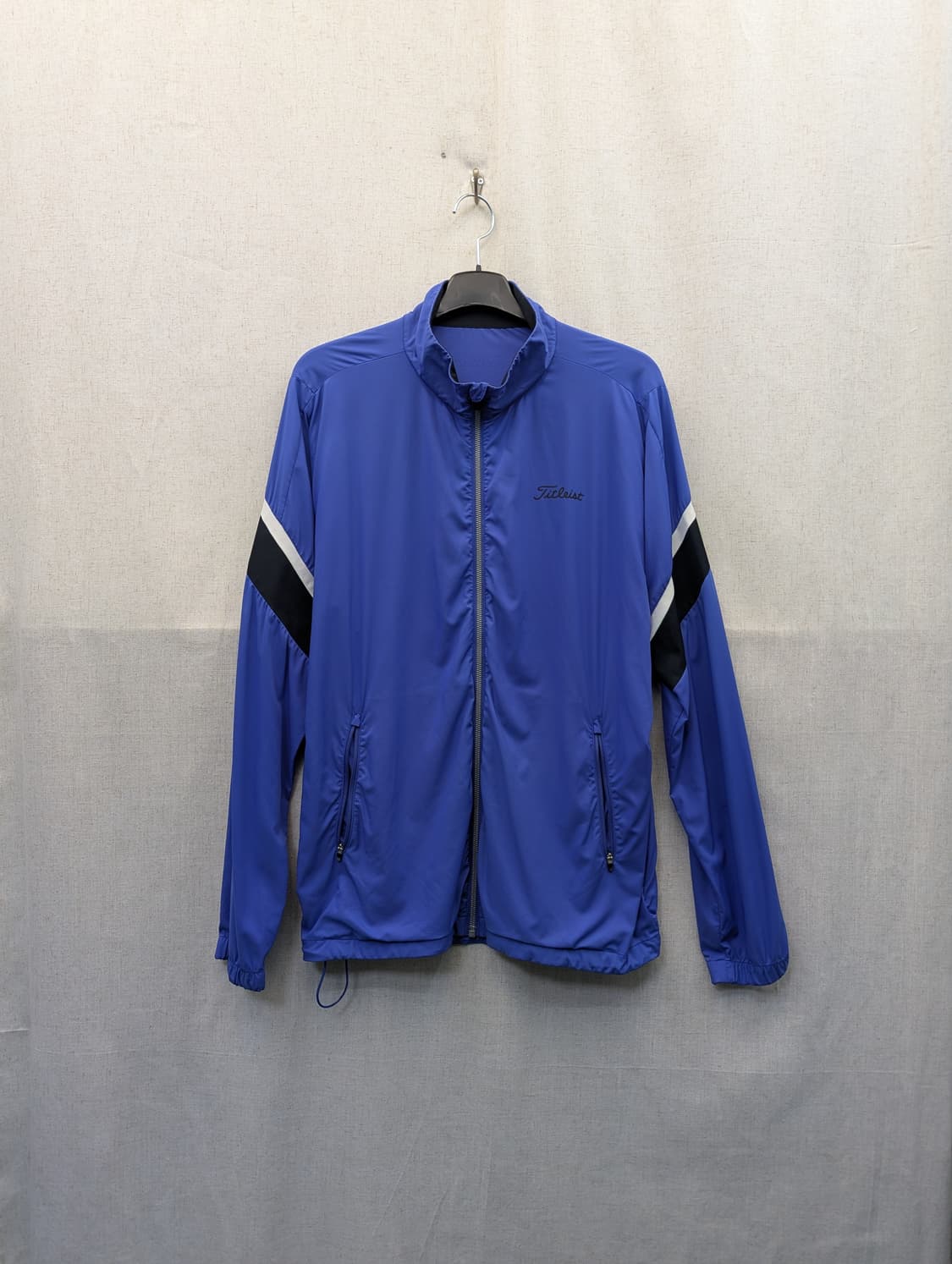 타이틀리스트 블루 바람막이 점퍼 상품이미지1