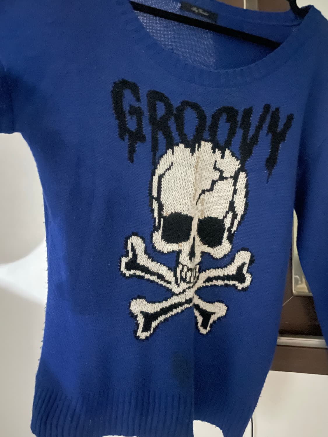 Punk vintage skull knit V넥 해골 니트 상품이미지1