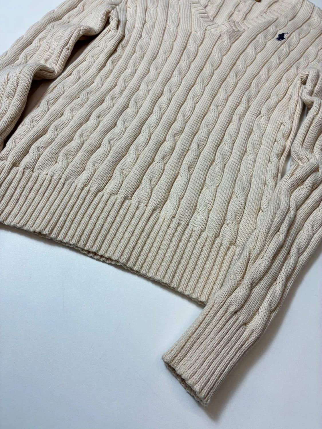 폴로 랄프로렌 큐알 코튼 브이넥 꽈배기 니트 PN8369 상품이미지4