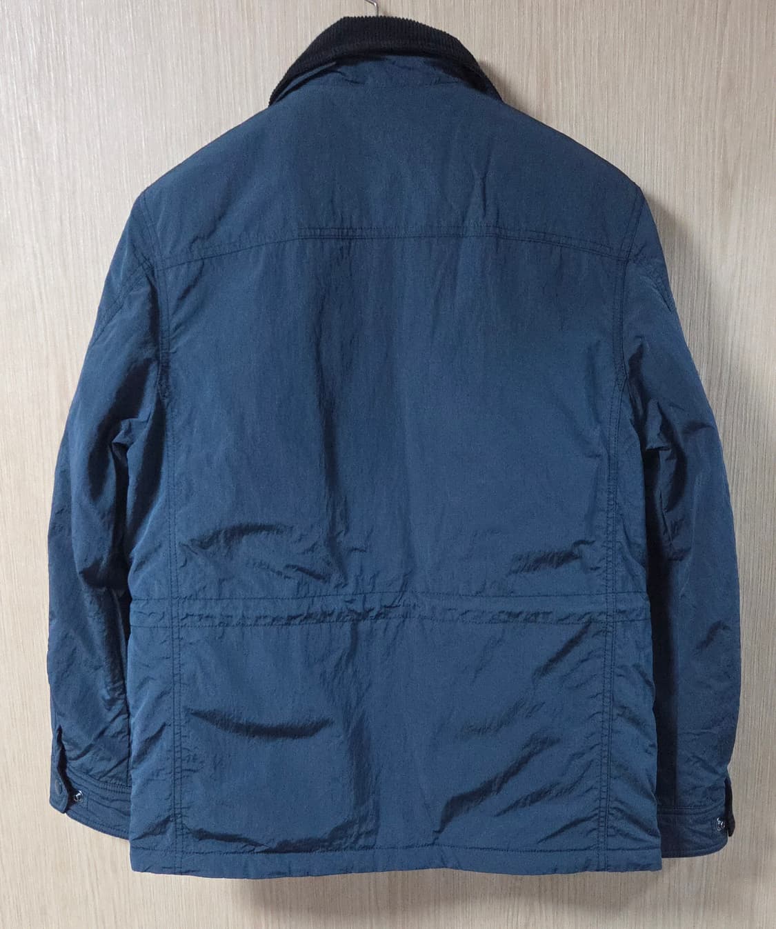 (착샷) 시리즈 series 옵스쿠라 자켓 가먼트  상품이미지2