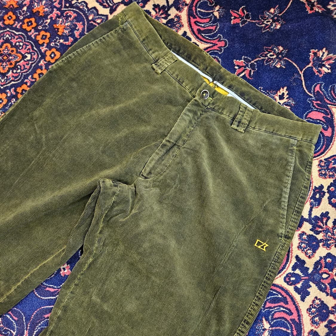 커터앤벅 올리브카키 코듀로이 레균러 팬츠 54size 상품이미지2