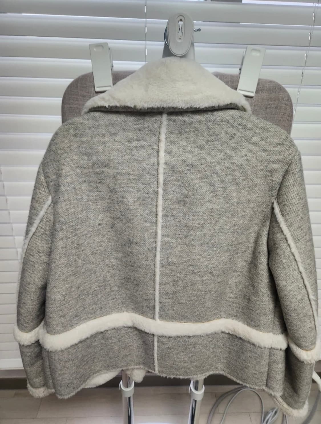 플라스틱아일랜드 털 무스탕 상품이미지2