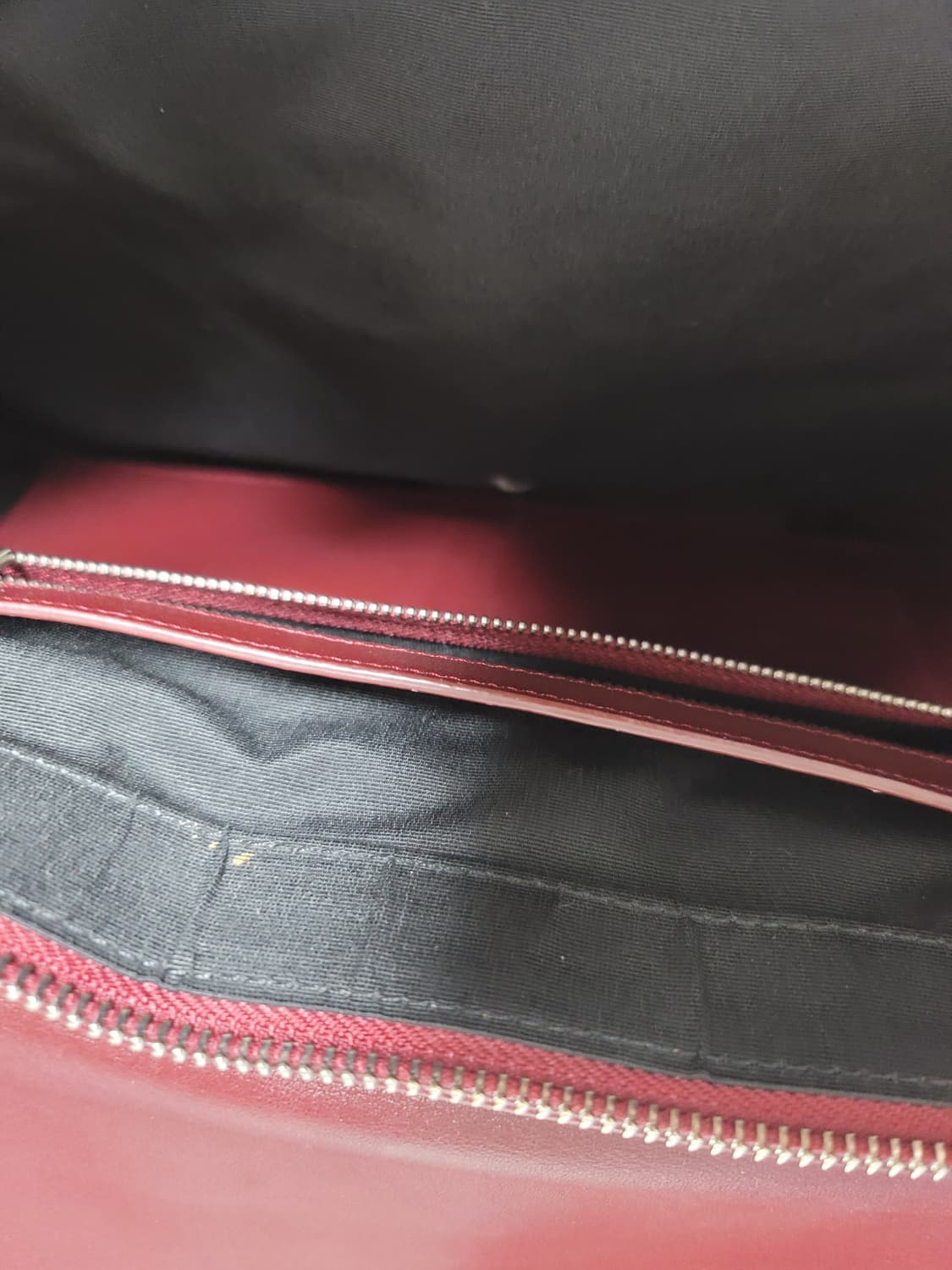 마뗑킴 가죽 대형 크로스백 상태극상

 상품이미지4