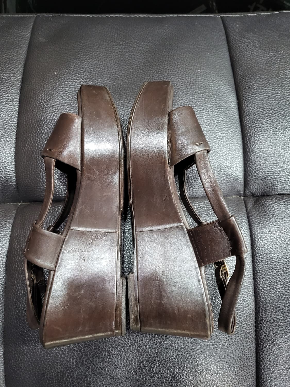 막스마라 스드랩 샌들 상품이미지3