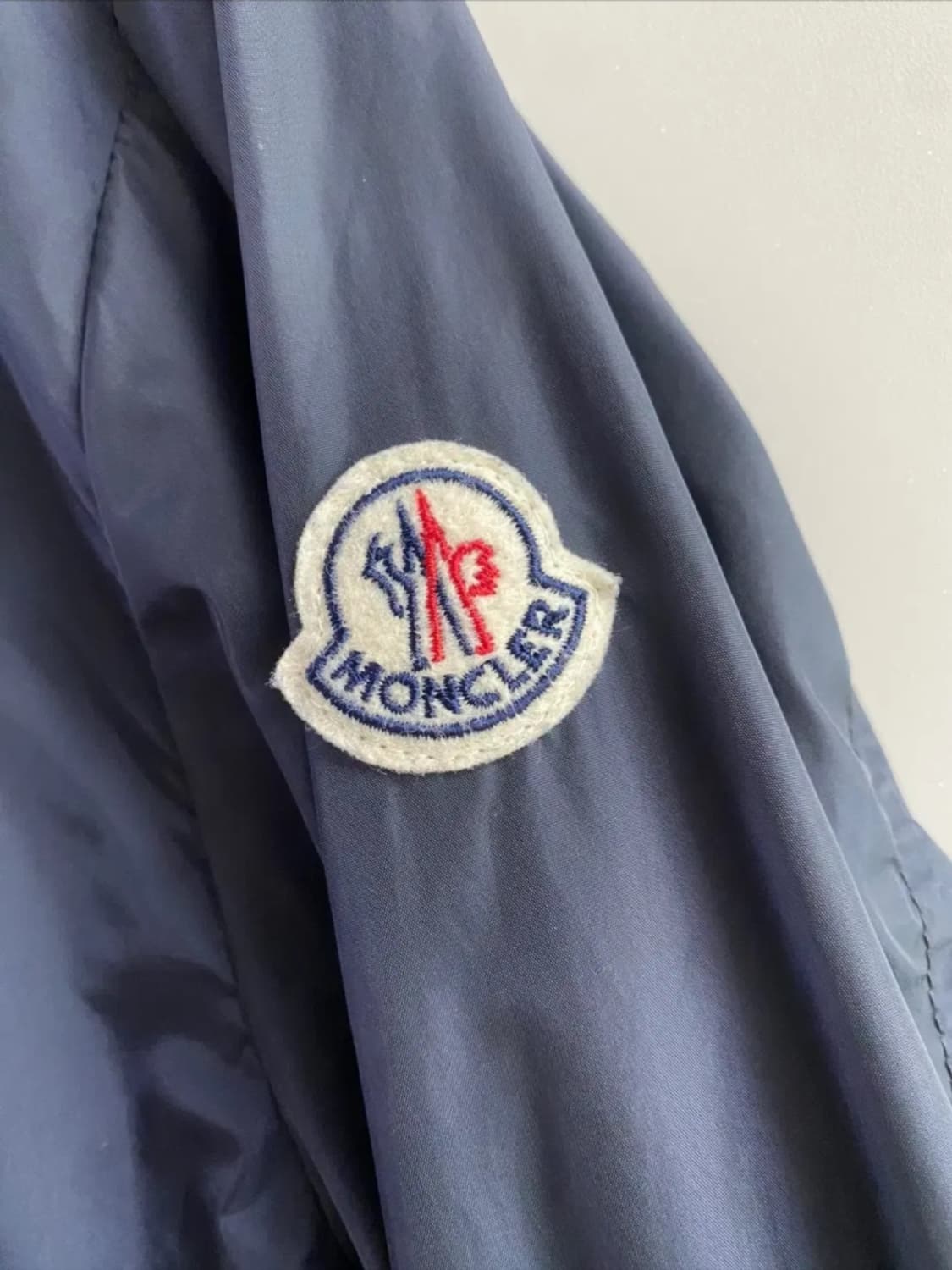 몽클레어 알버트 바람막이 집업 자켓 1사이즈 네이비 상품이미지3