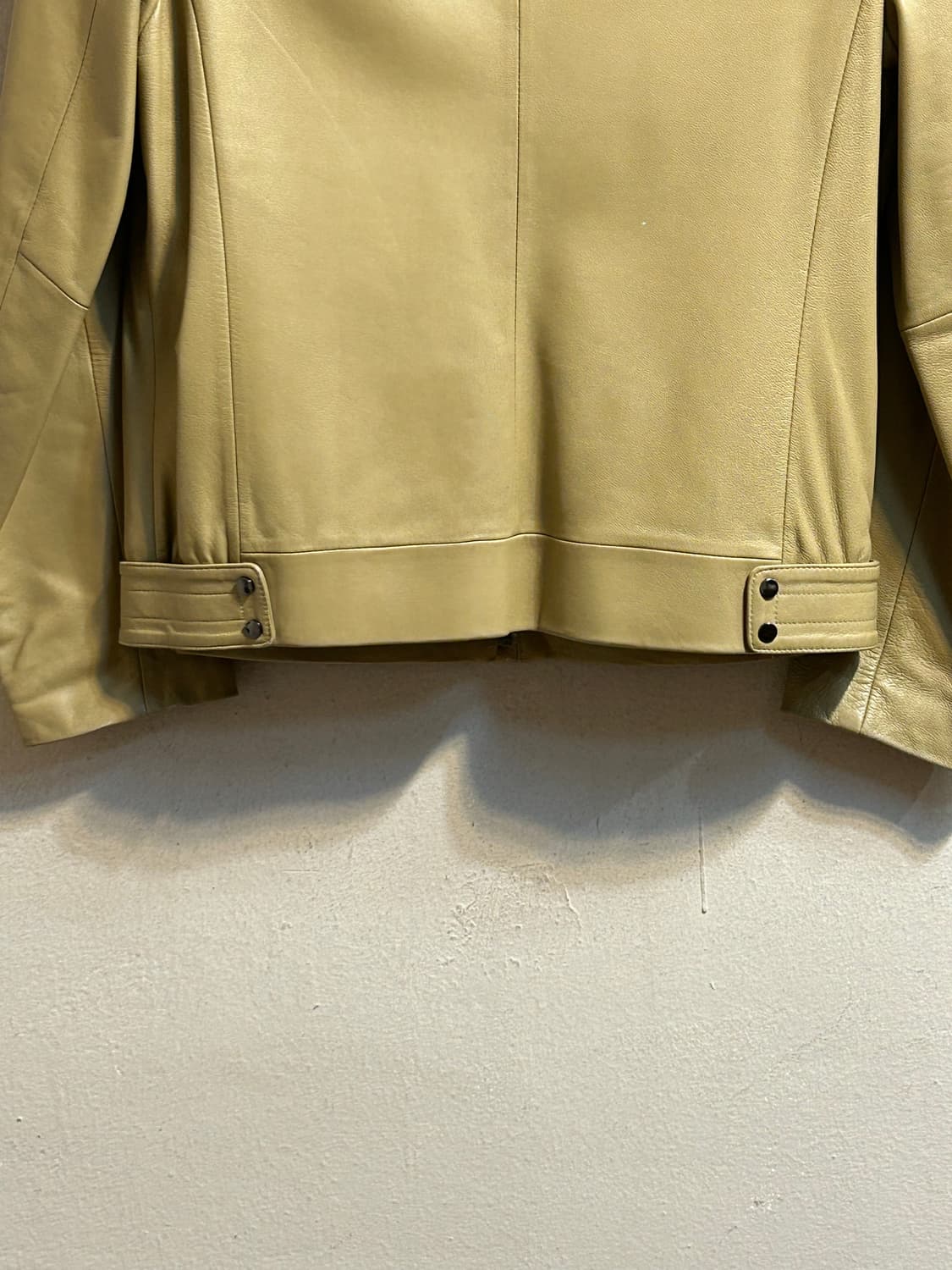 유즈드 라이트 베이지 미니멀 레더 자켓 상품이미지6