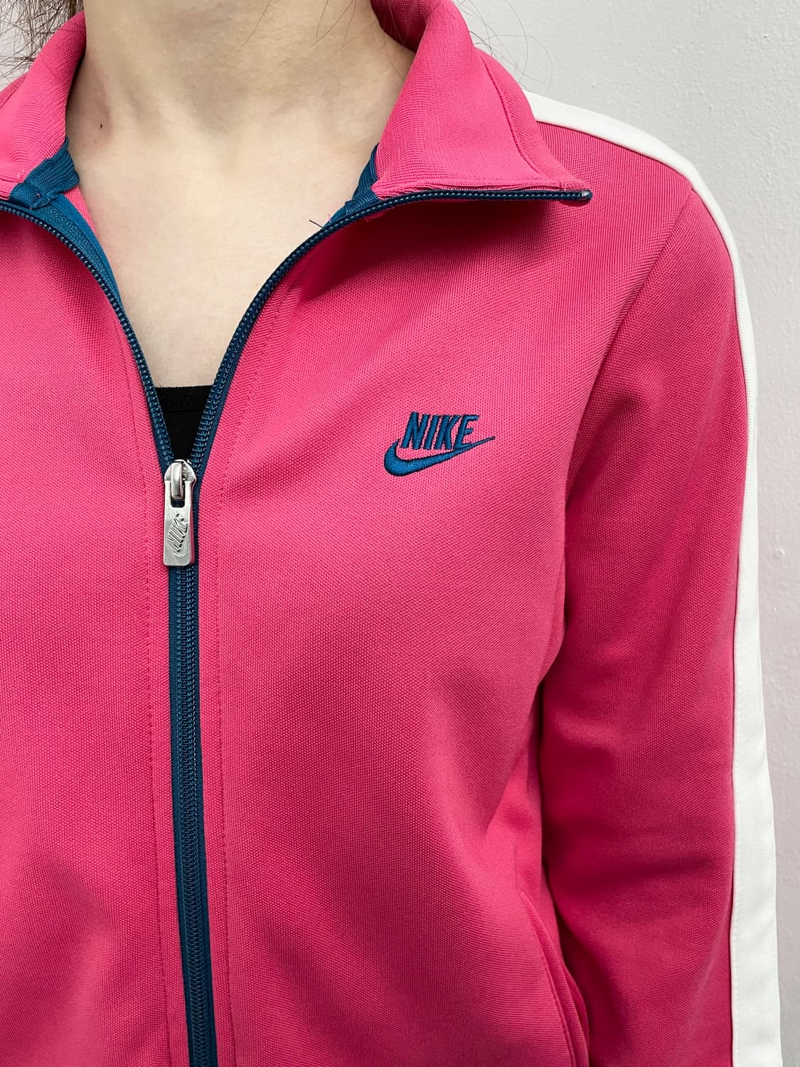 나이키 핑크 로고 트랙탑 상품이미지4