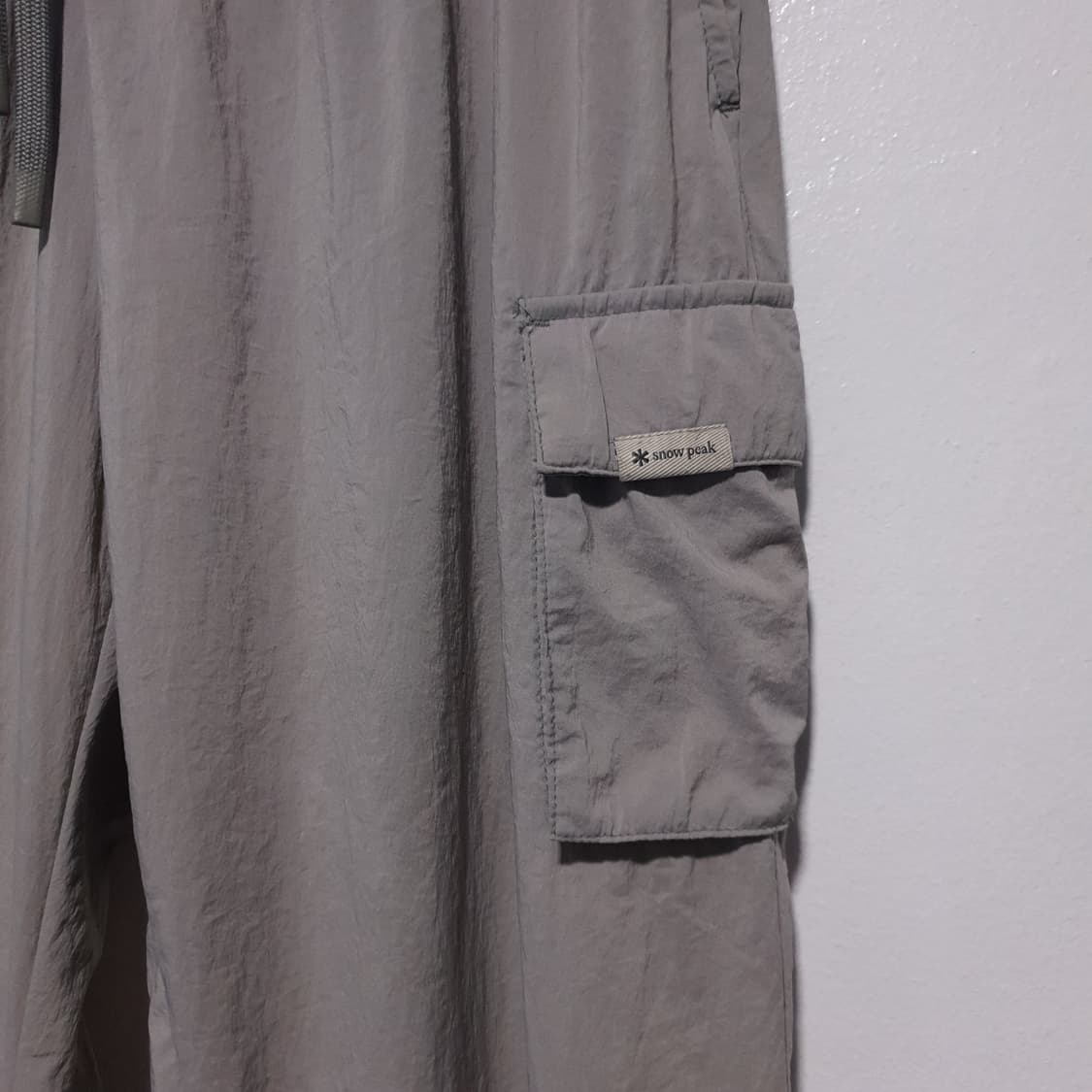 여성 S) 스노우피크 신형 23ss 루트 포켓 카고 팬츠 그레이 베이지 상품이미지2