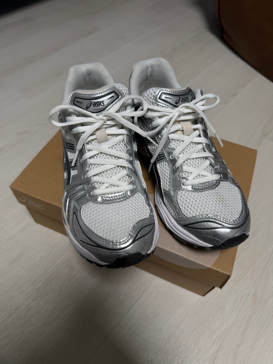 아식스 젤카야노14 화이트:그래파이트 그레이 상품이미지1