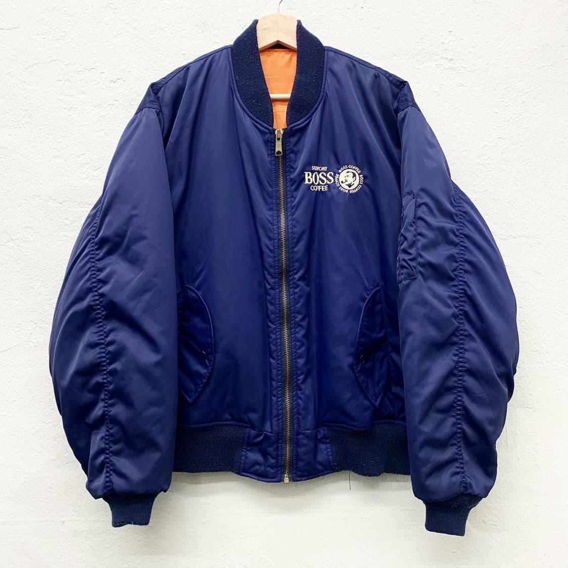 산토리 보스커피 네이비 백로고 ma-1 자켓 상품이미지2