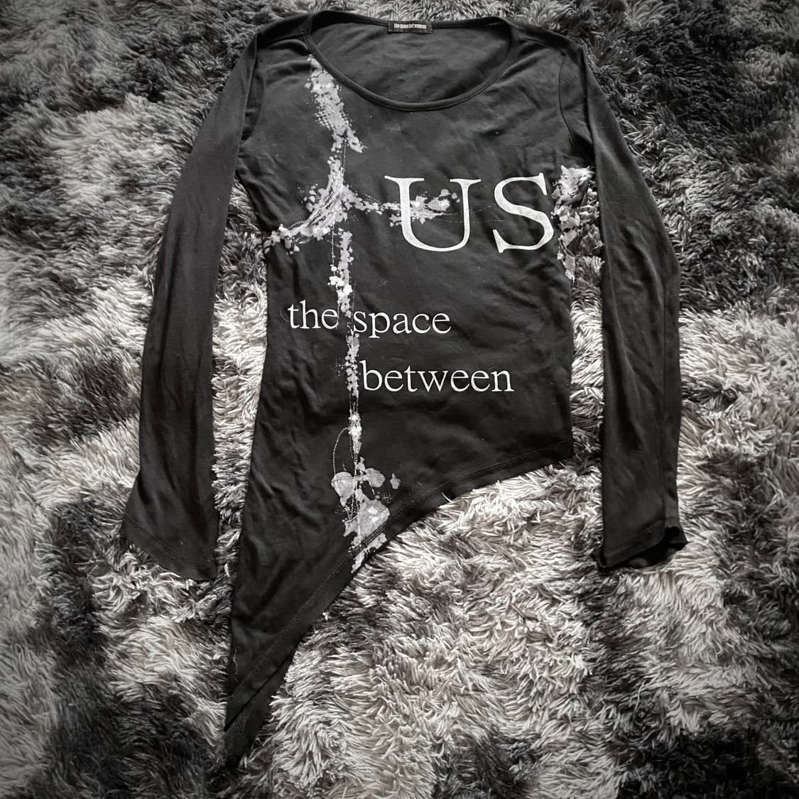 The space between us longsleeve  상품이미지2