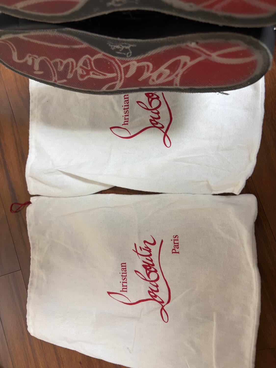 크리스찬 루부탱 스니커즈 상품이미지1