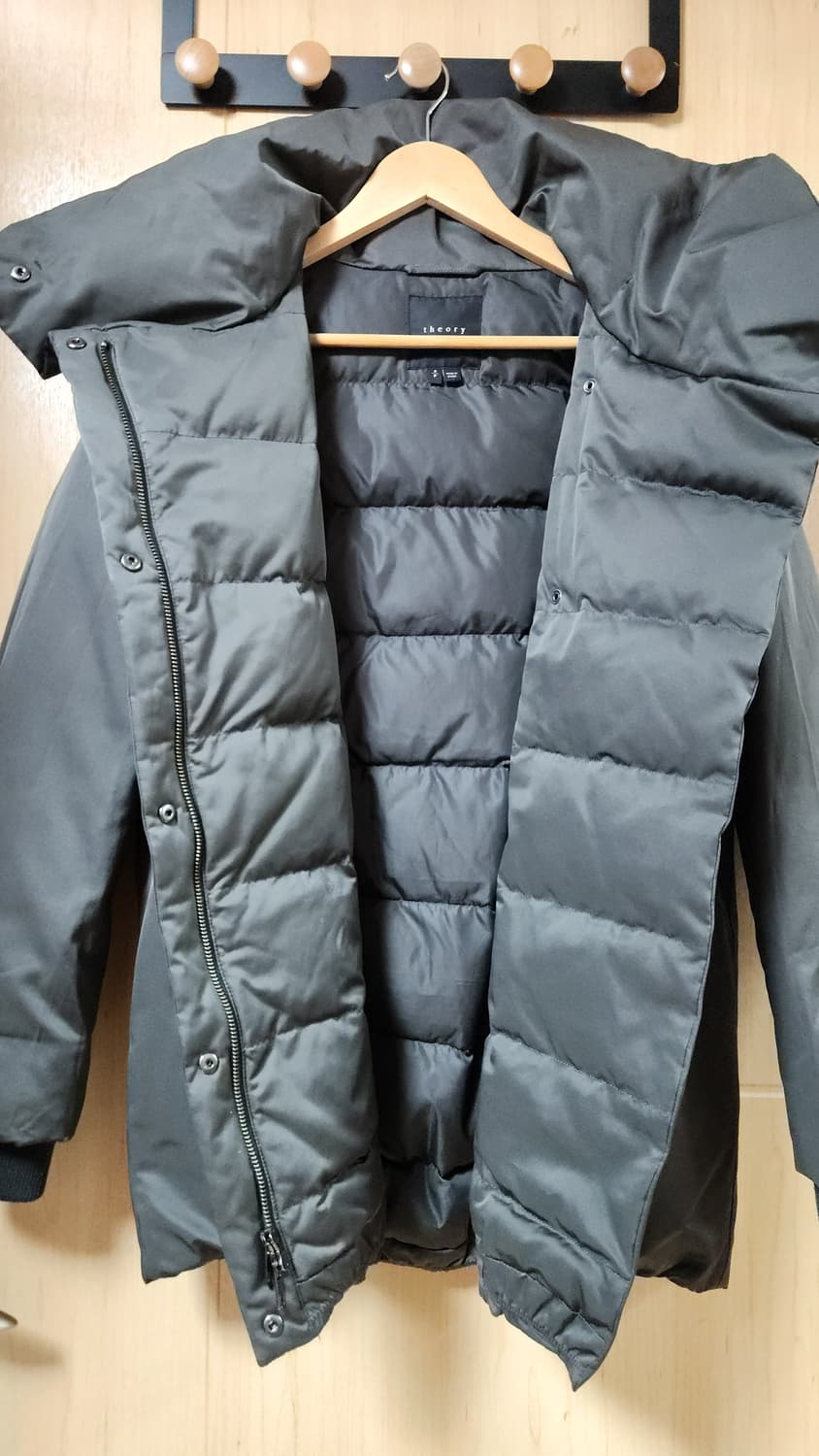 띠어리 여성 패딩 코트 S 55~66 상품이미지5