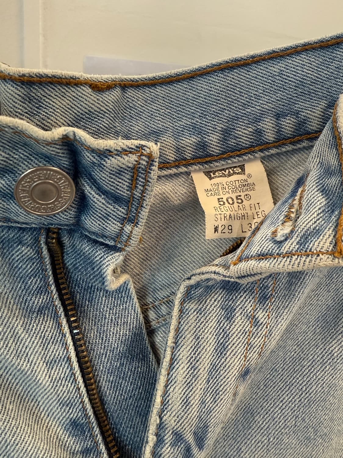 Levi’s 505 Ripped Denim Jeans 상품이미지5