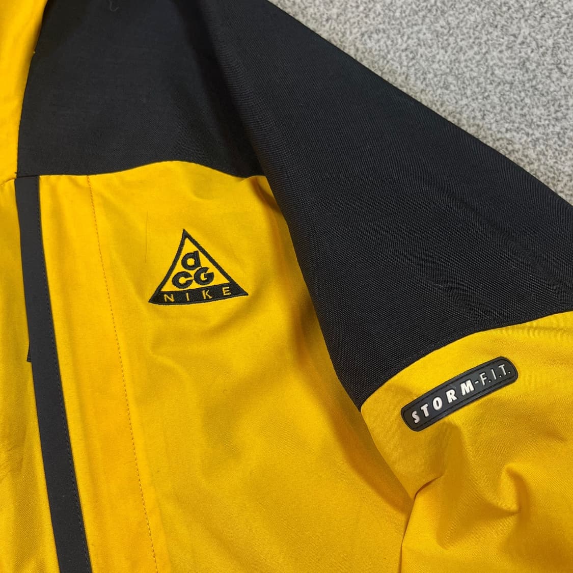 나이키 ACG 스톰핏 고어텍스 자켓 상품이미지2