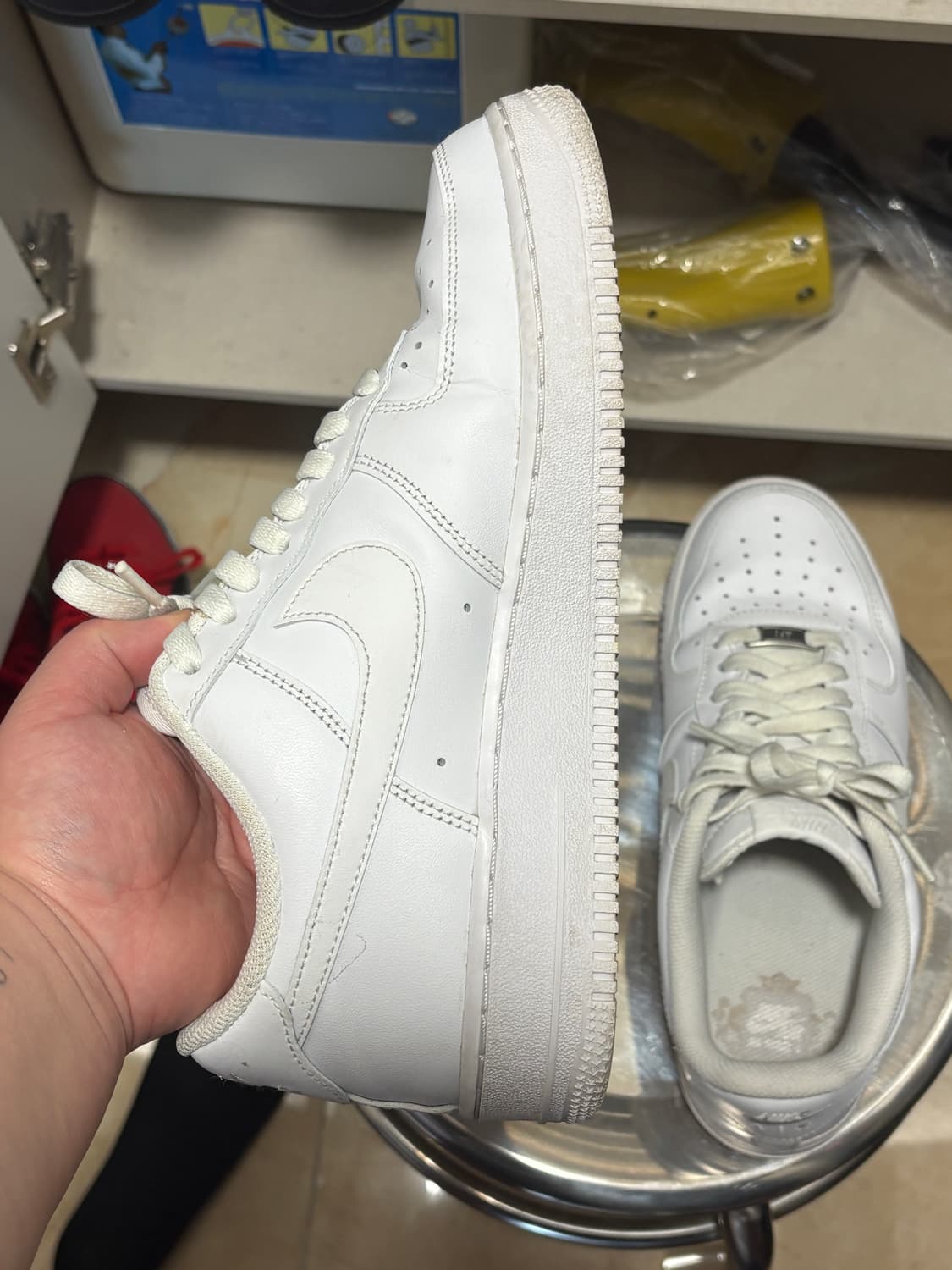 나이키 에어 포스1 화이트 260 상품이미지2