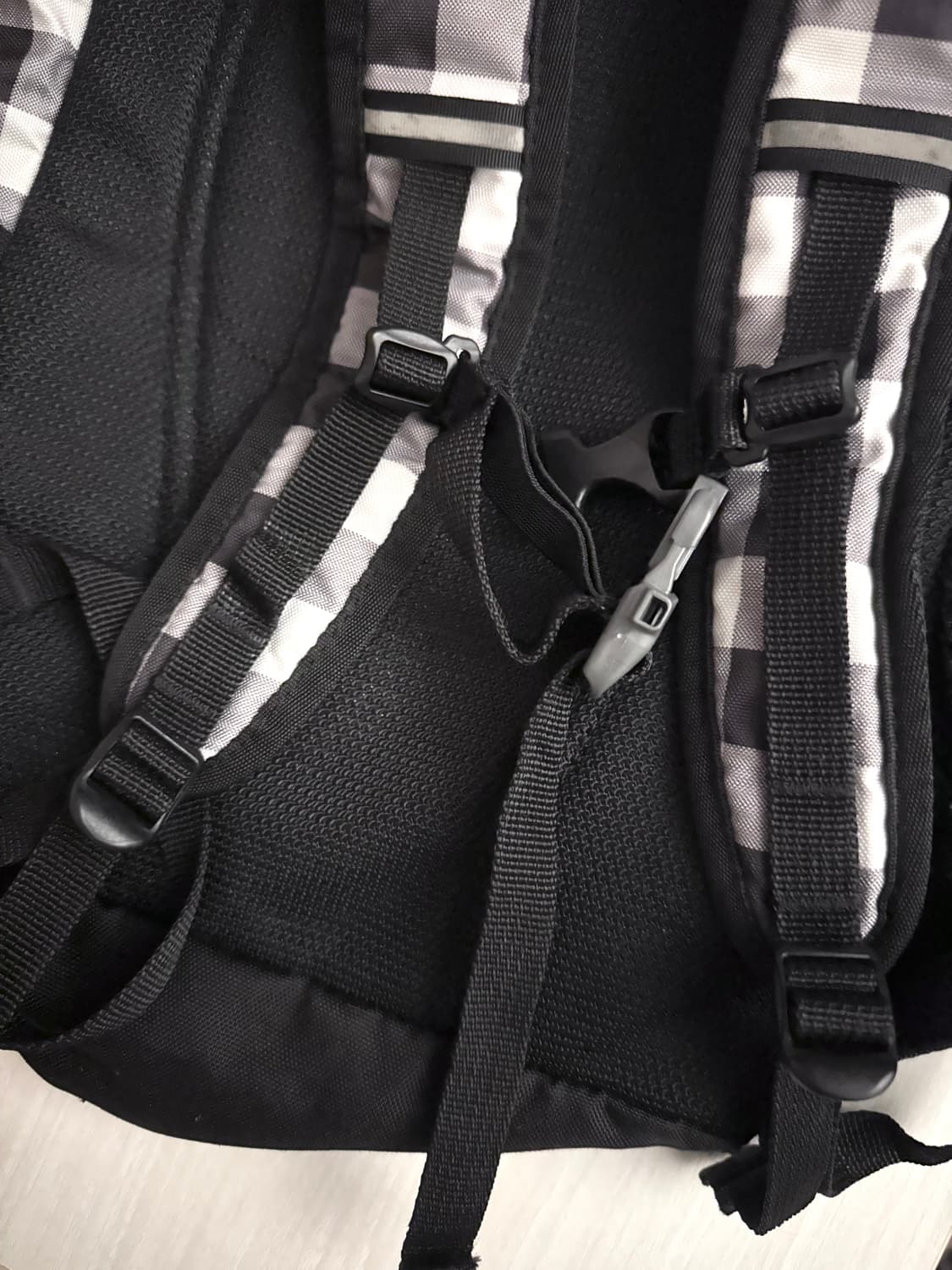 콜맨 블랙 체크 미니 백팩 상품이미지6