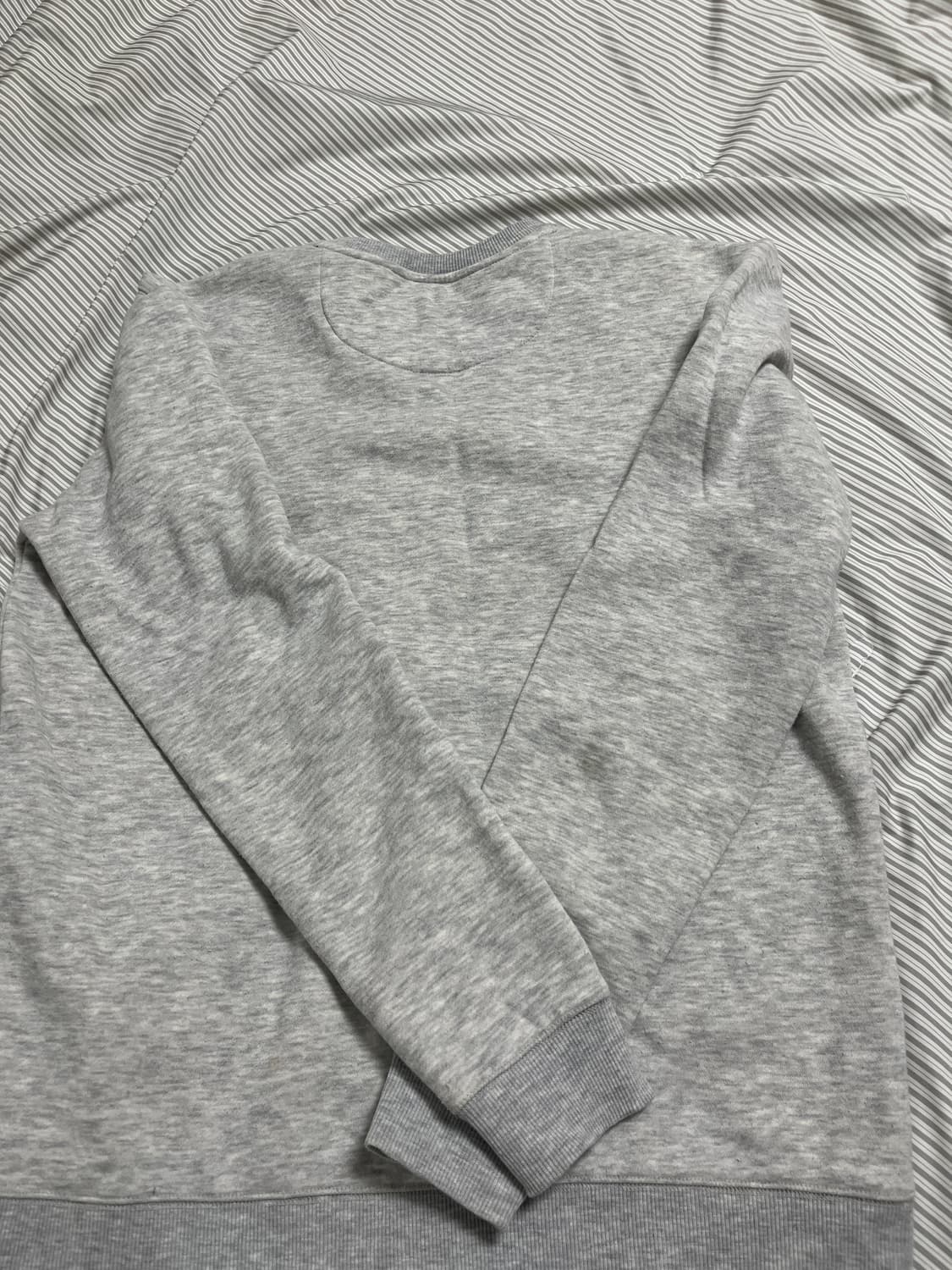 캘빈클라인 맨투맨 상품이미지4