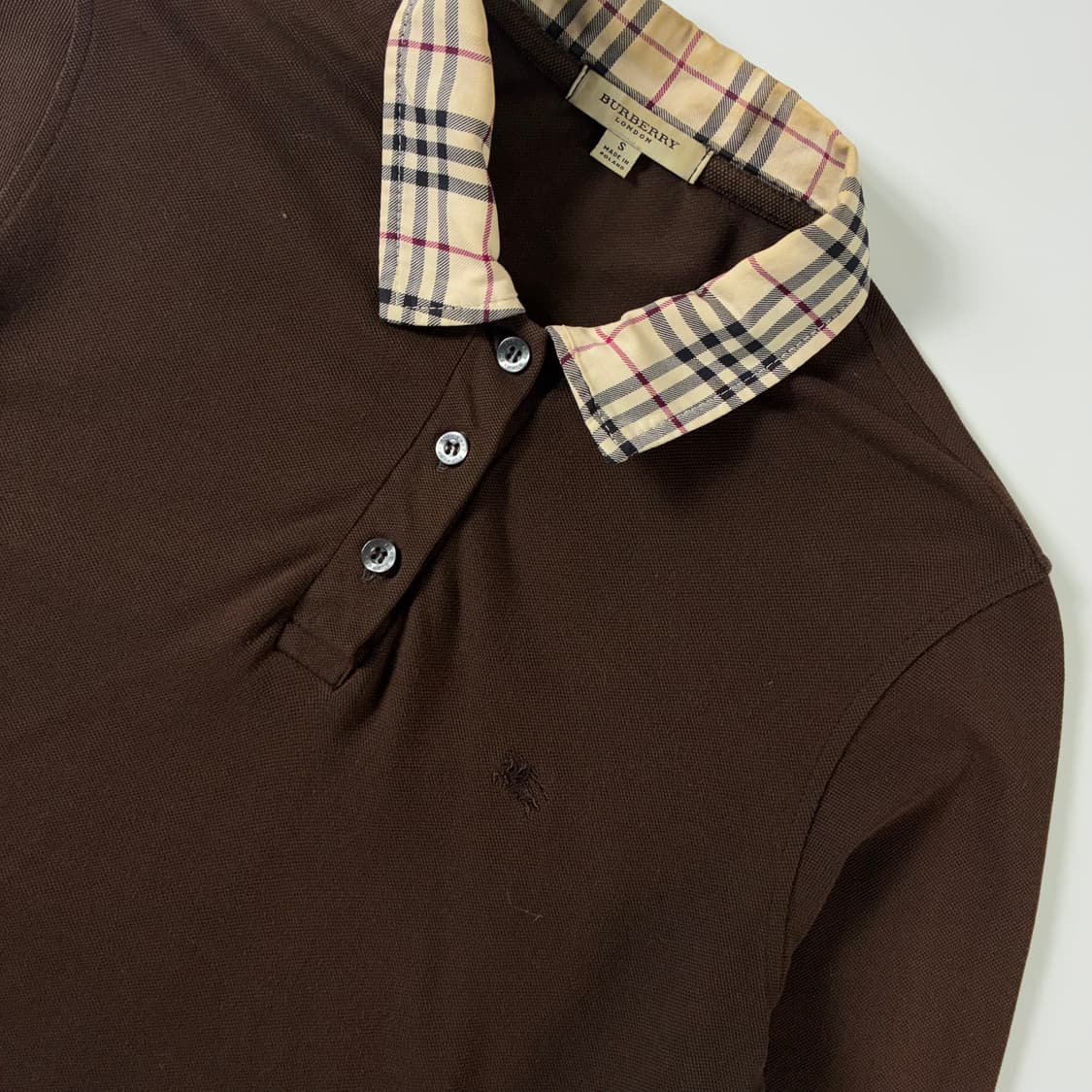Burberry  버버리 자수 코튼 체크카라 롱슬리브 폴로셔츠  상품이미지3
