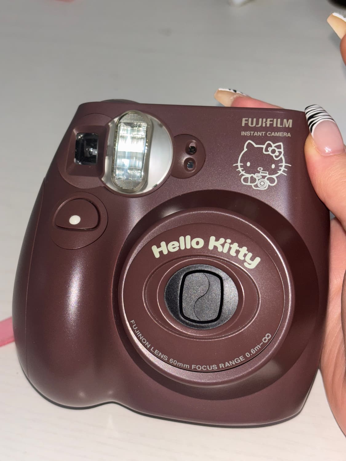 후지필름 인스탁스 헬로키티 폴라로이드 카메라 상품이미지1