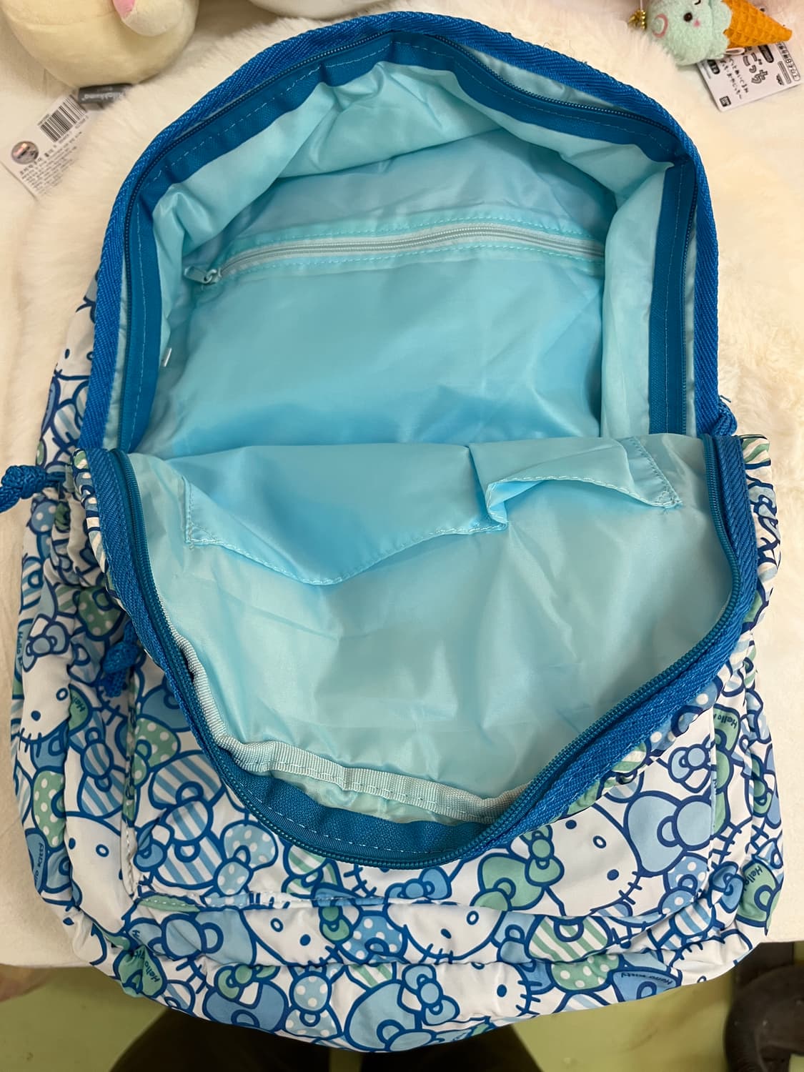 2010 블루 키티 패딩 백팩🍭 상품이미지4