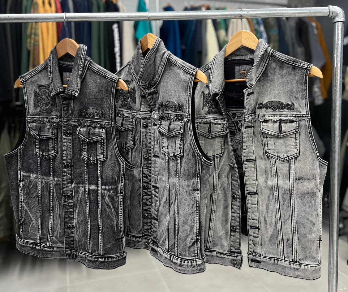 스컬 자수 데님조끼  상품이미지1