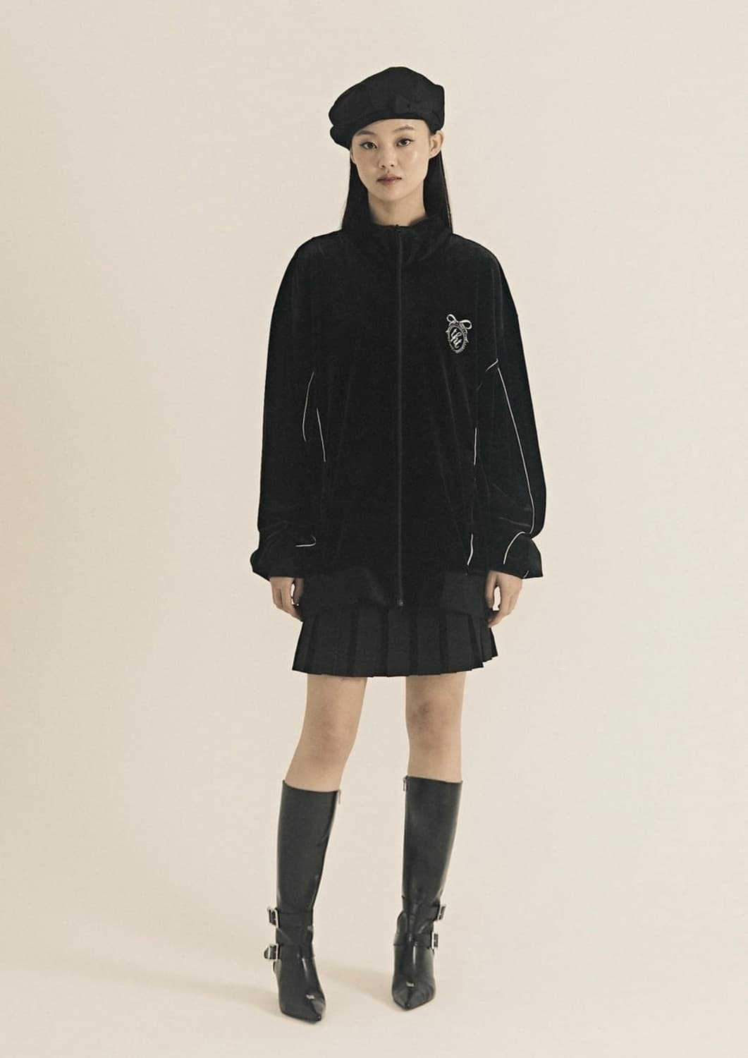 쓰리타임즈 엠파이어 벨벳 트랙 자켓 오버사이즈 상품이미지2