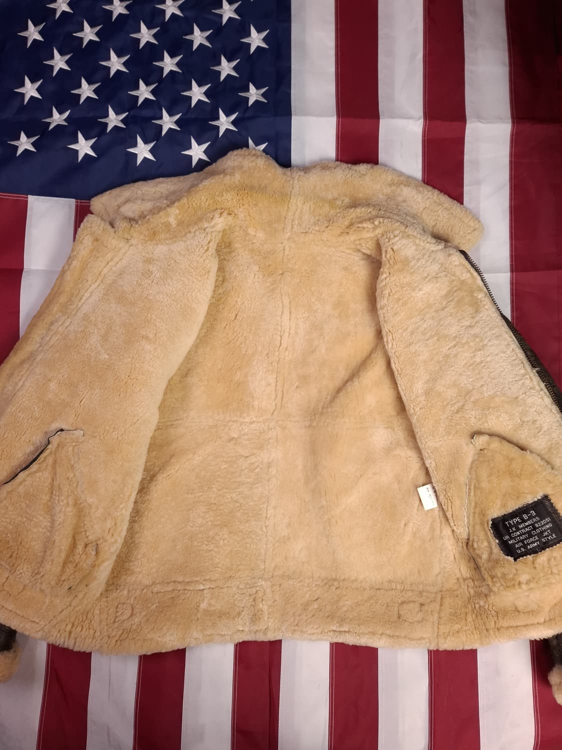 90's 일본판 미공군 B-3 TYPE 리얼레더 항공 폭격기 무스탕 상품이미지7