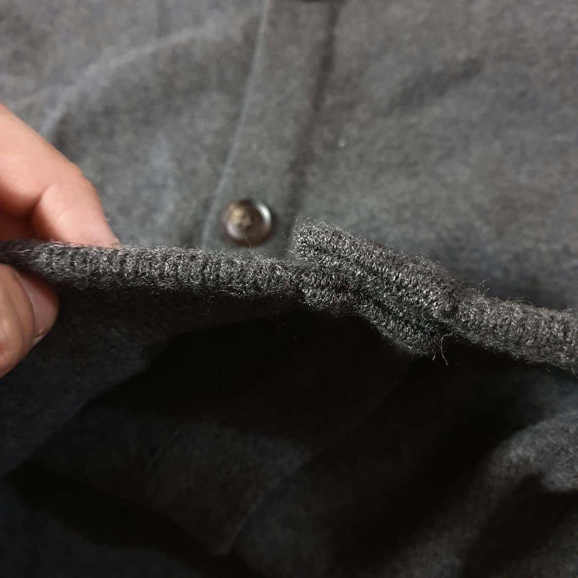 라코스테 헤비 울 니트 가디건 XL 110 차콜그레이 상품이미지6