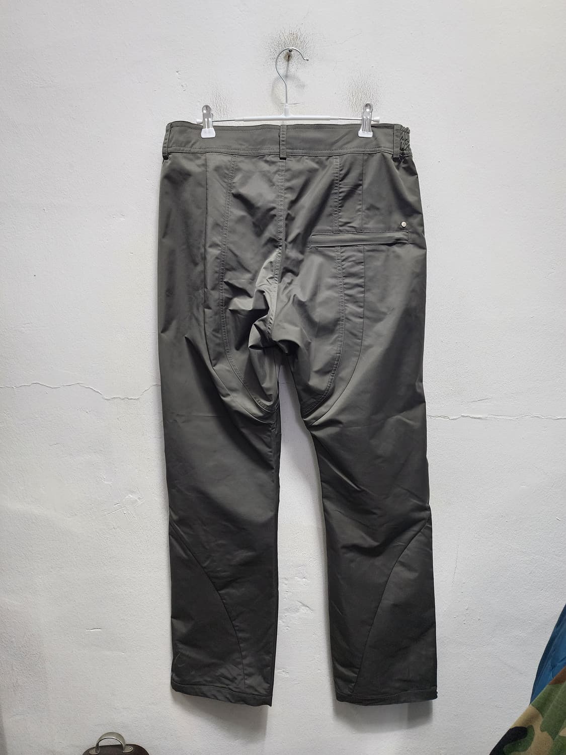 파프롬왓 파아카이브 커브 절개 지퍼 스판 팬츠 상품이미지2