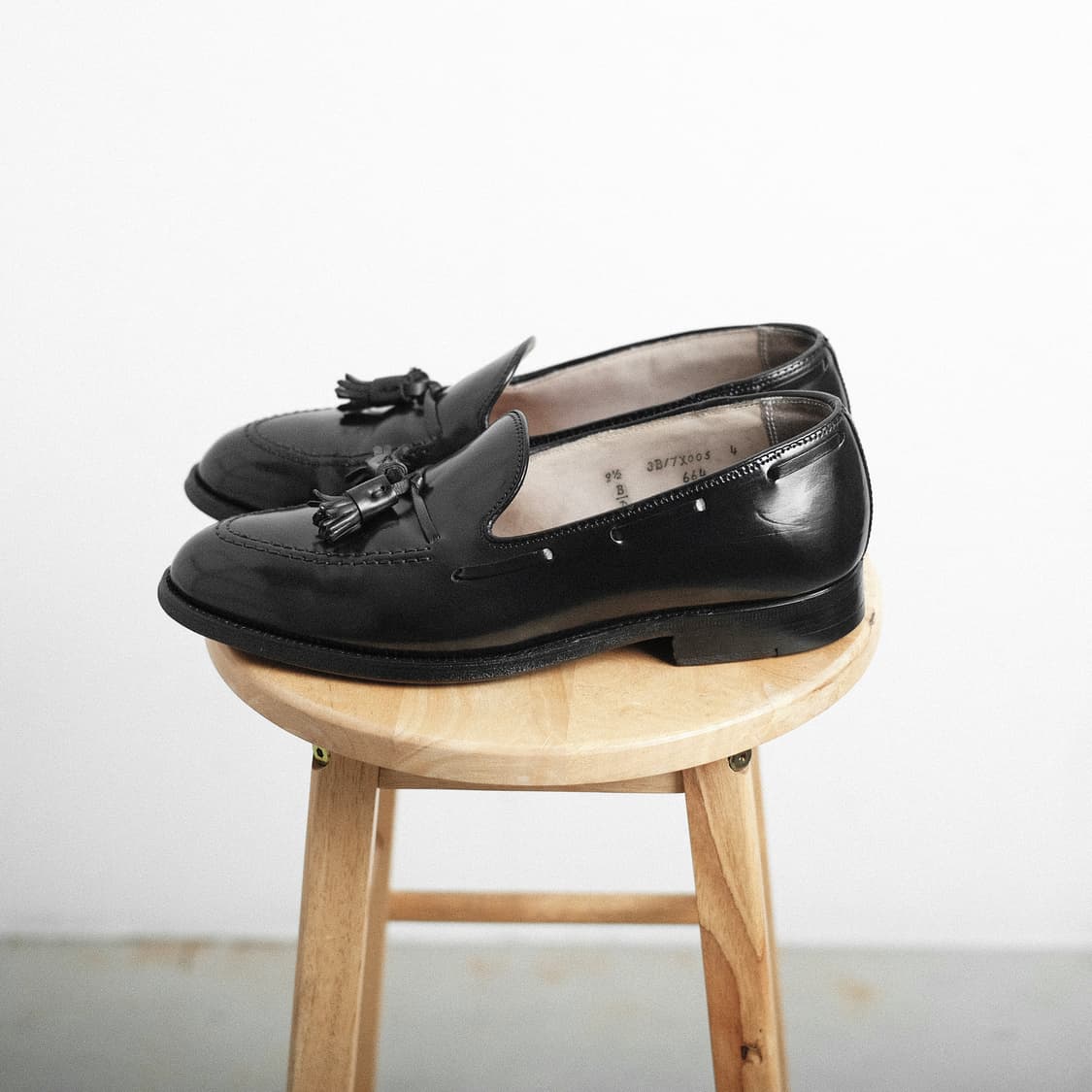 알든 664 9.5D(275사이즈) 블랙 코도반 태슬 로퍼 상품이미지4