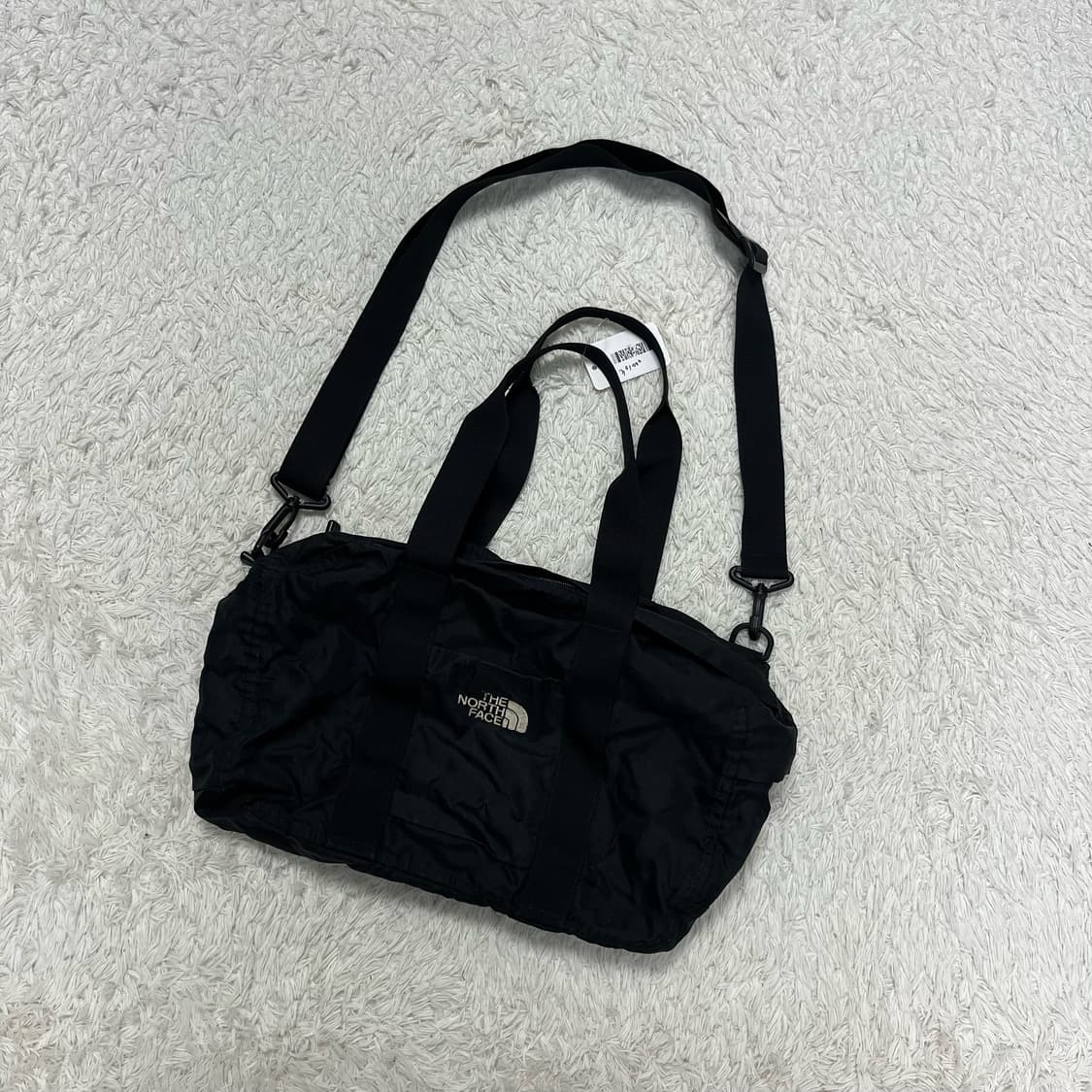 The North Face black cross bag 상품이미지3