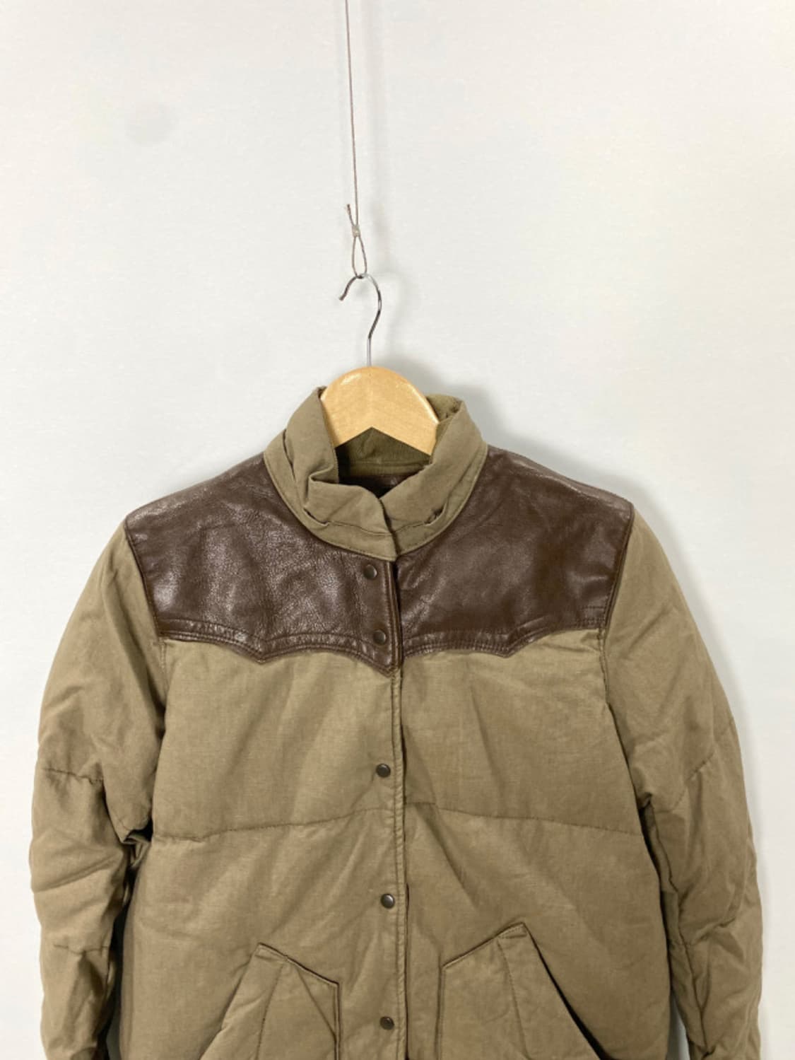 핸드워머 레더  웨스턴 다운 패딩 상품이미지6