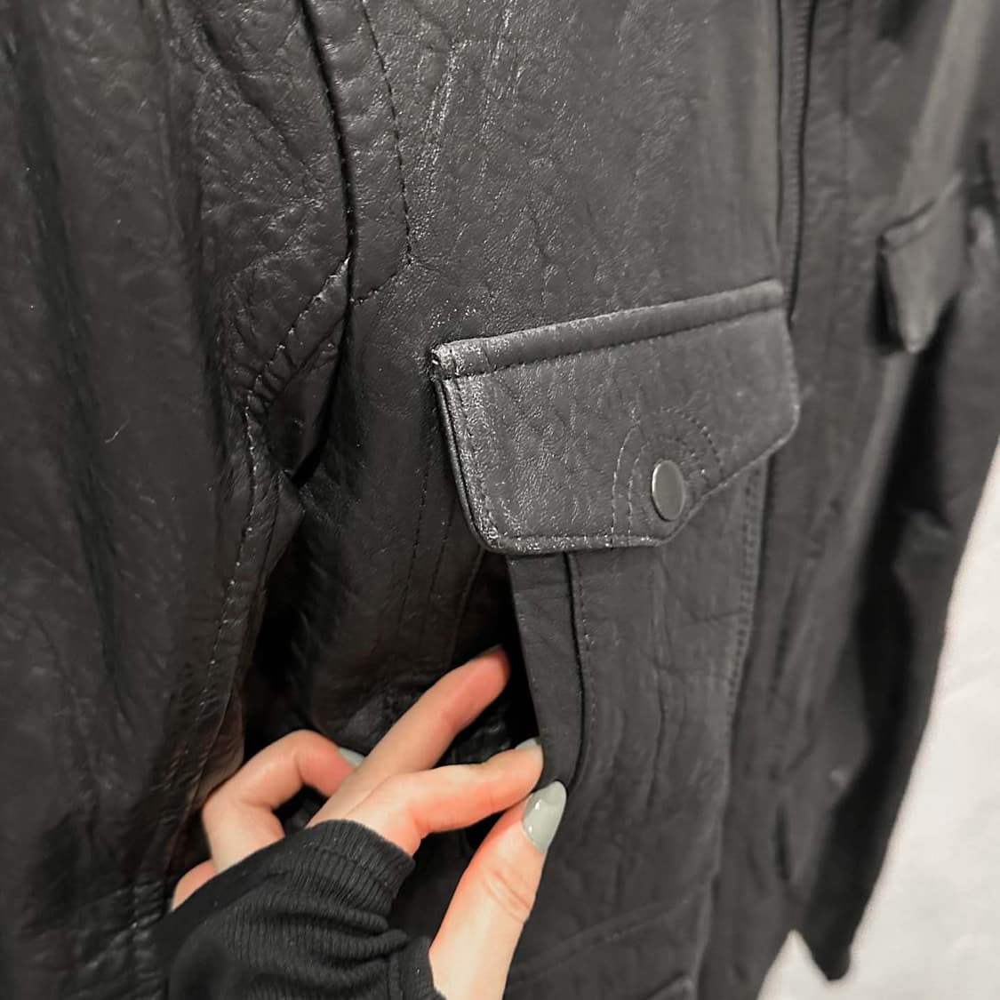  KR VINTAGE 양가죽 레더 자켓 하이넥 4포켓 견장 디테일 블랙 상품이미지7