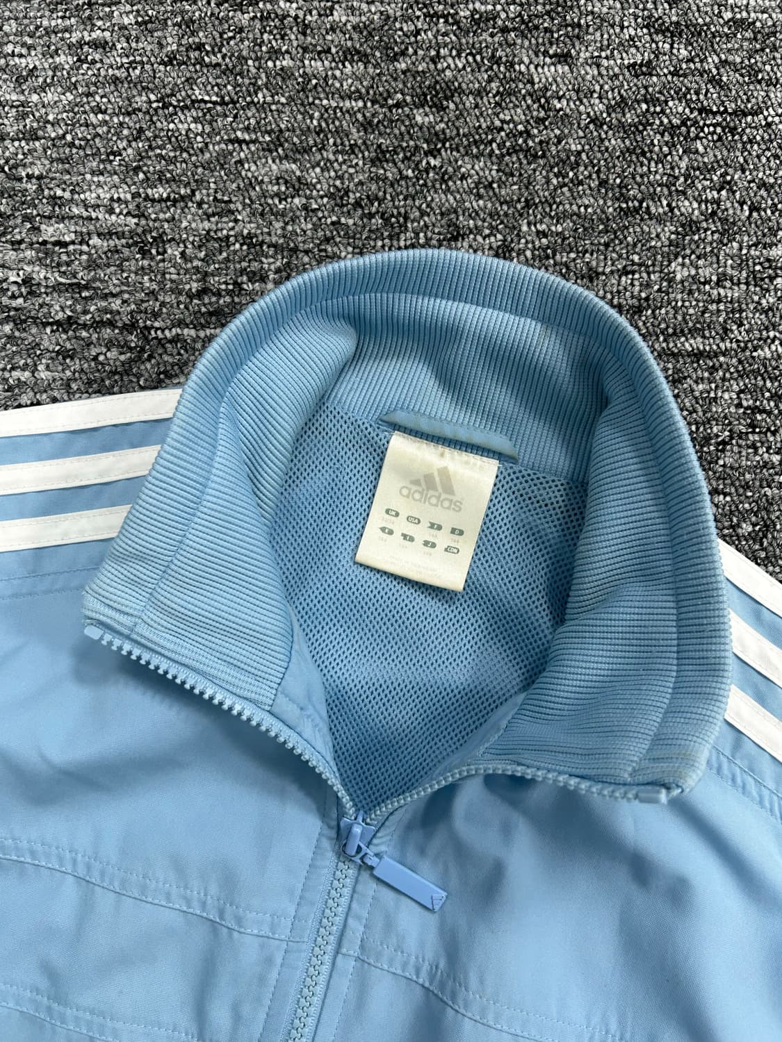 아디다스 00s 스카이블루 트랙탑 바람막이 상품이미지5