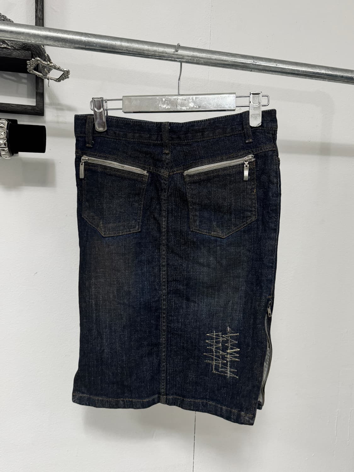 Denim Midi Side-Zip Skirt 상품이미지3