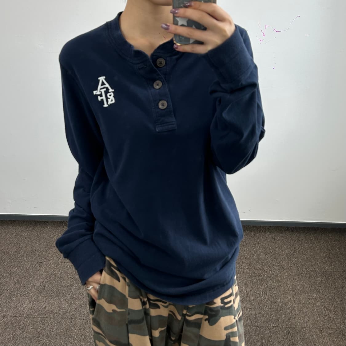Abercrombie 아베크롬비 &fitch 네이비 헨리넥 슬리브리스  상품이미지2