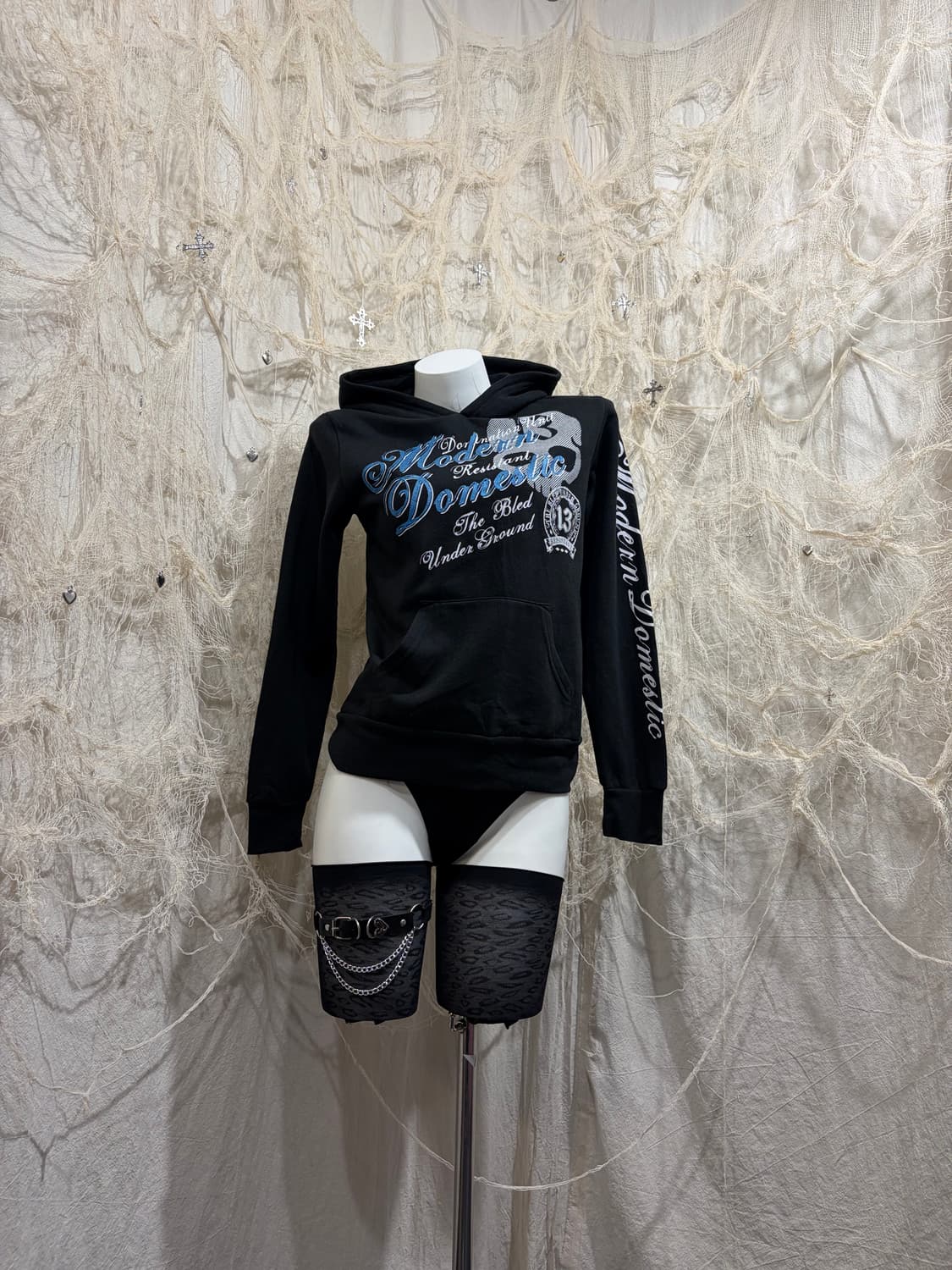 00's skull lettering Glitter hoodie 상품이미지3